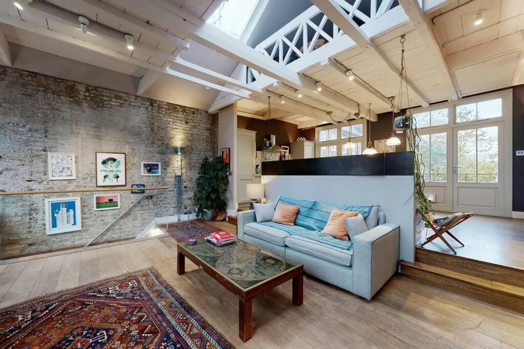 Stylish 2 Bedroom 2 Bathroom Flat In Islington * London