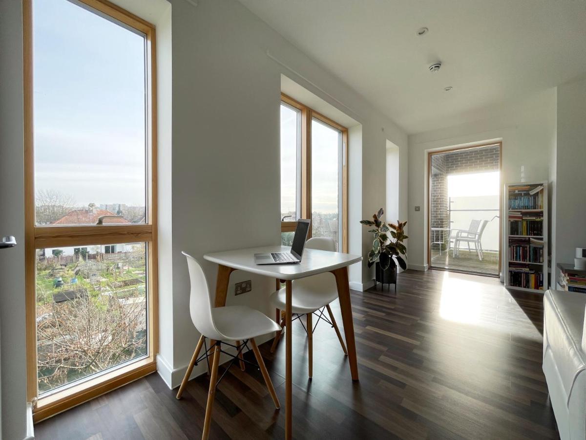 In Greenwich Apartment