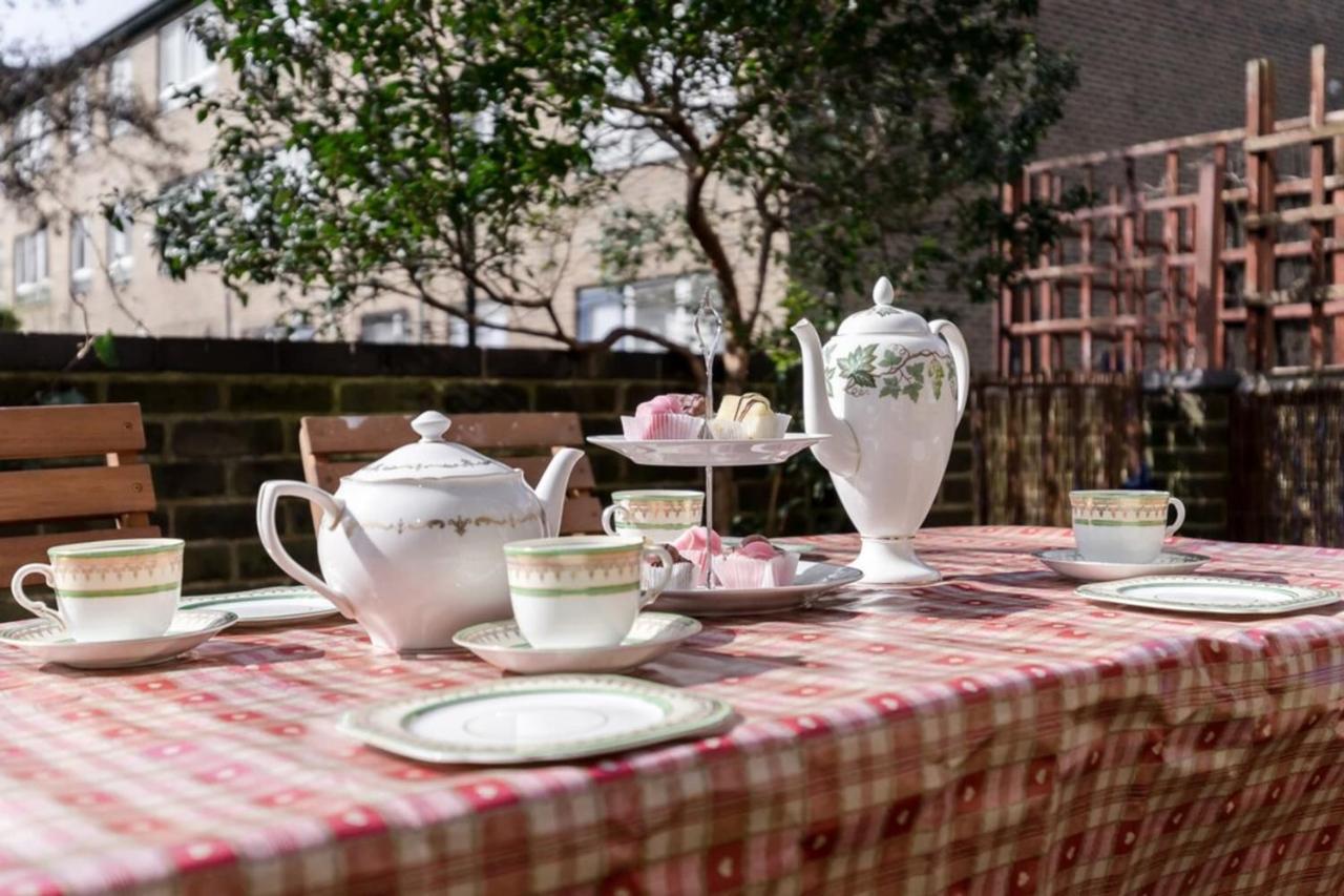 Appartement Lovely 2 Bedroom Near South Bank Londen