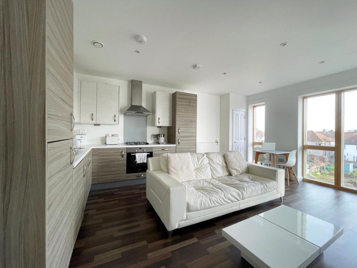 In Greenwich Apartment