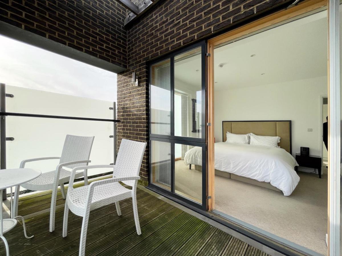 Apartment In Greenwich *