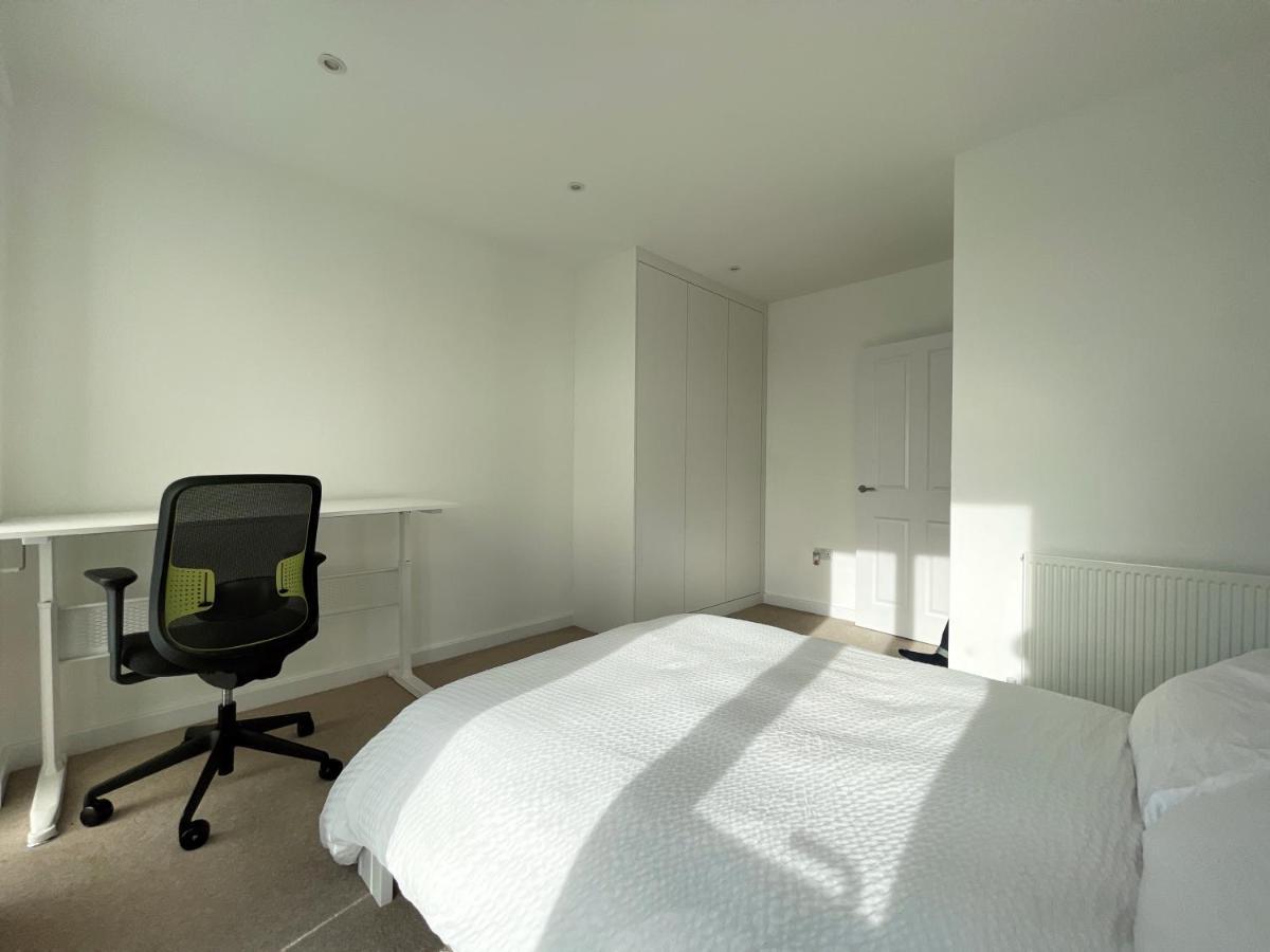 In Greenwich Apartment