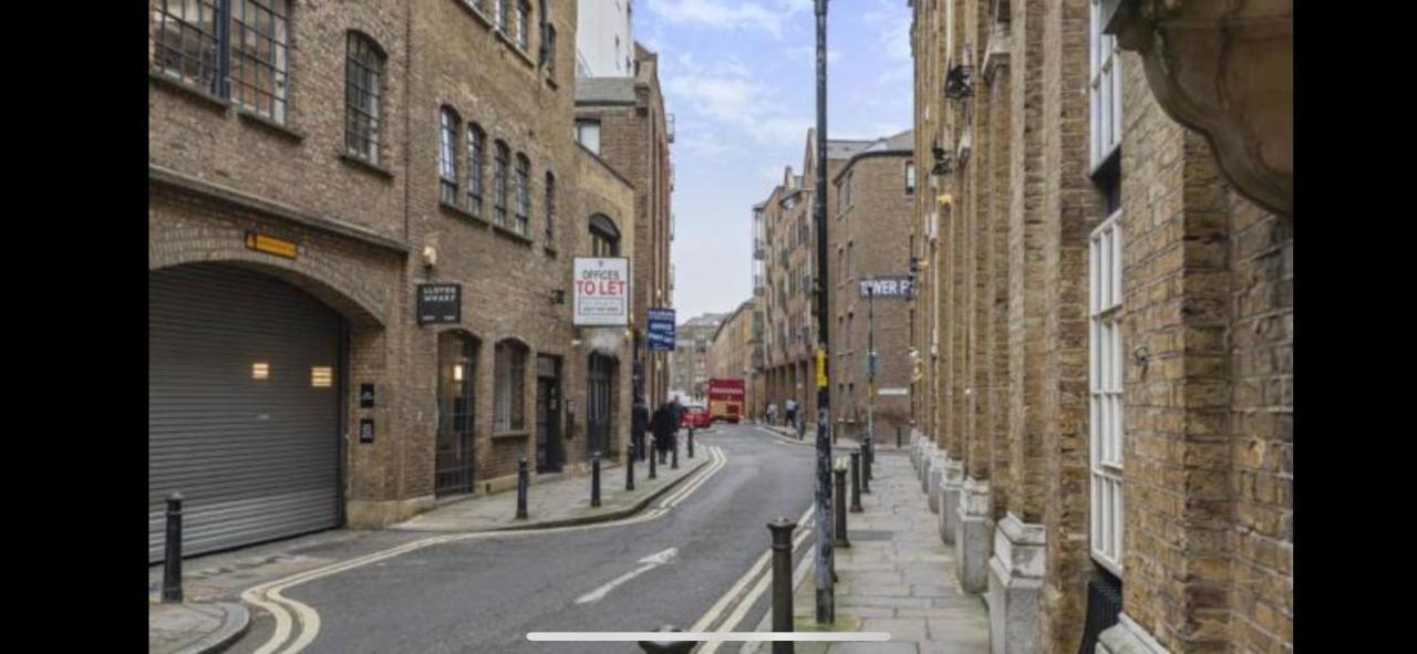 Appartement Shad Thames Pied-A-Terre Exquisite Historic Warehouse Air Conditioning Private Parking Garden & Balcony Next To Shard With Views