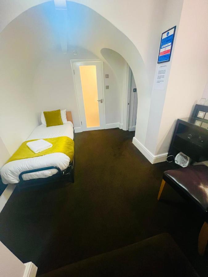 Bloomsbury Palace Hotel 4*