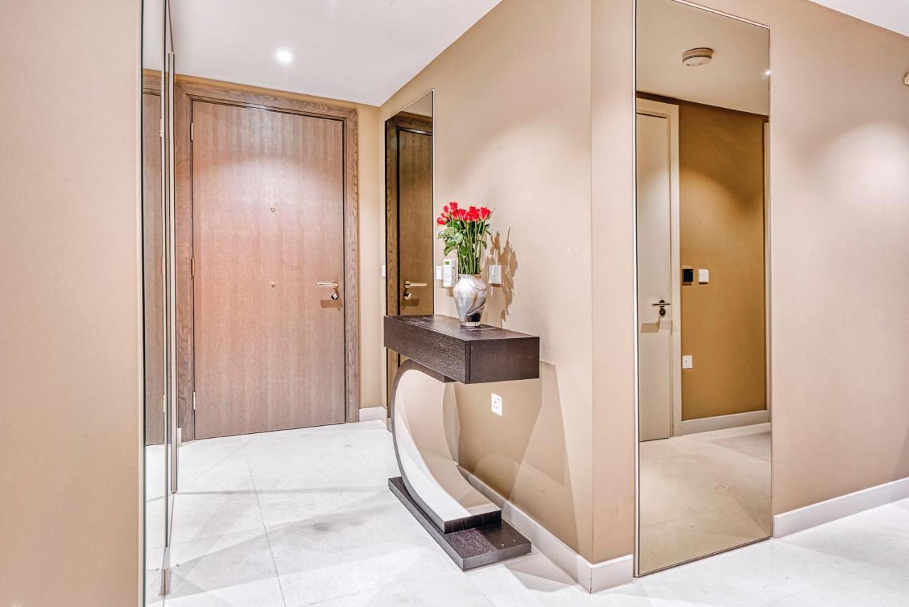 The Buckingham Royal Apartment London