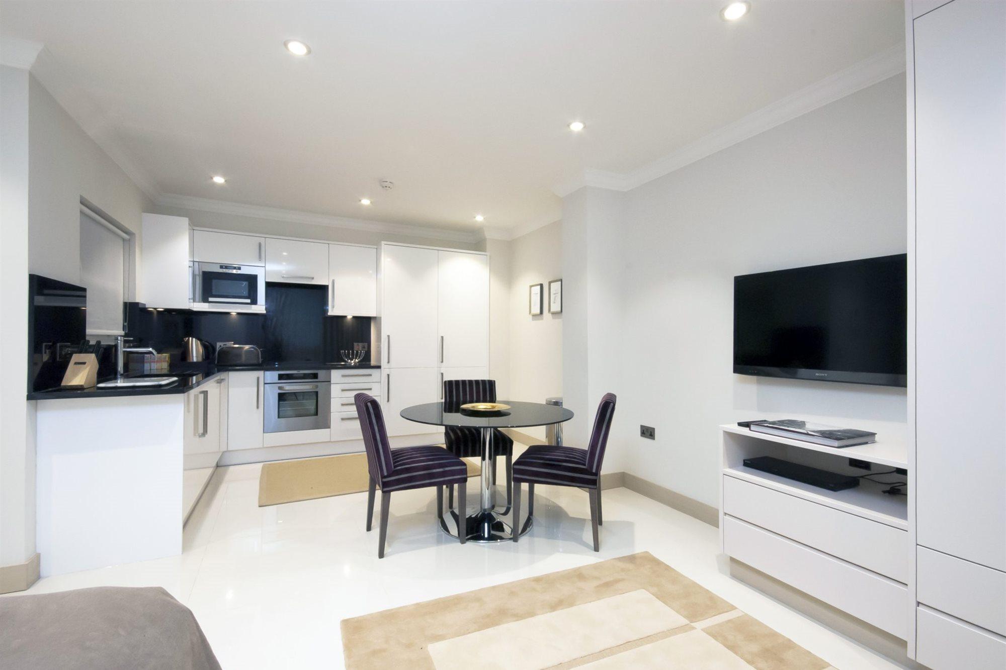 Claverley Court Knightsbridge Aparthotel