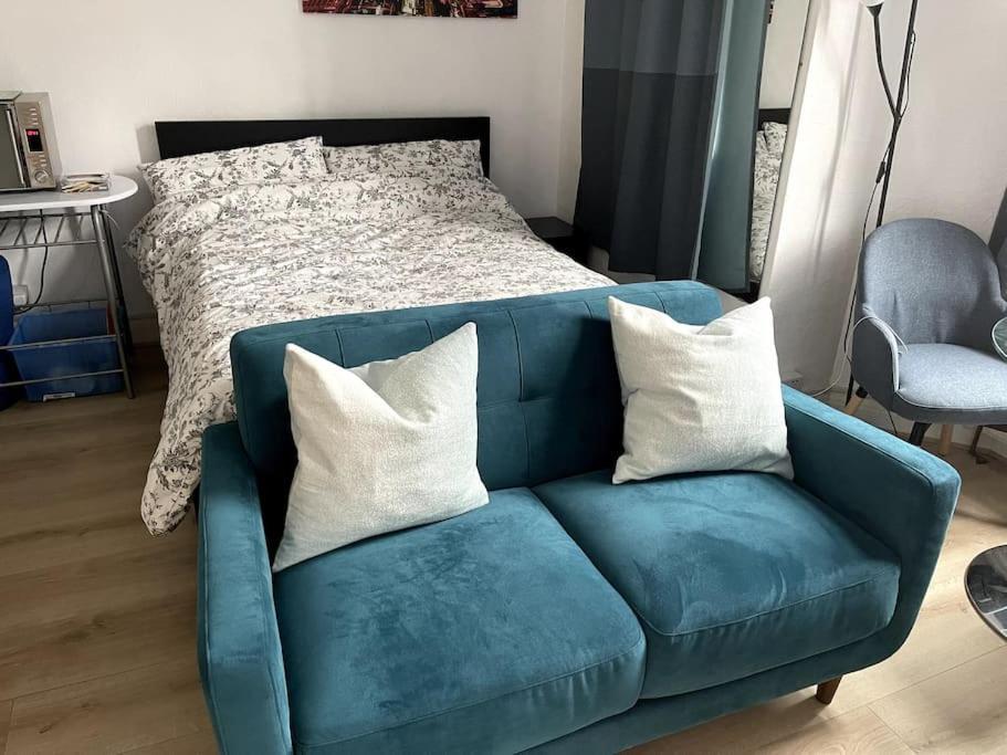 Flat Finchley Rd Nw11 * Londra