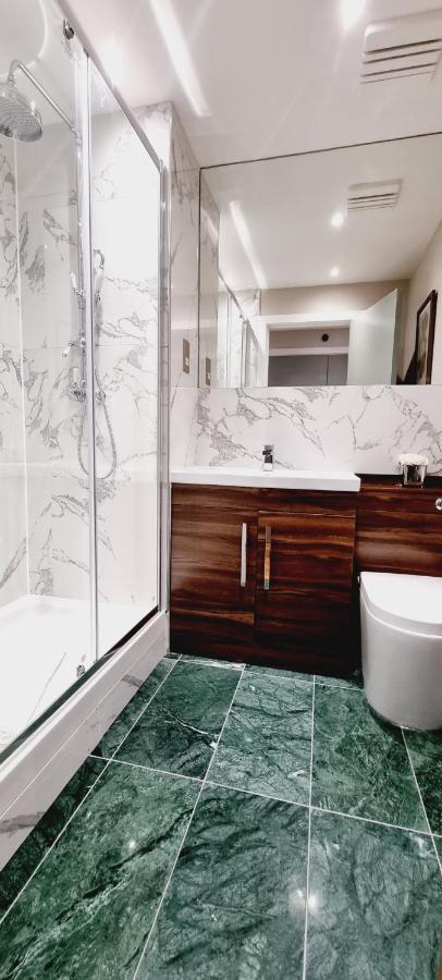 Double King Suite, Canary Wharf Waterfront Appartement *