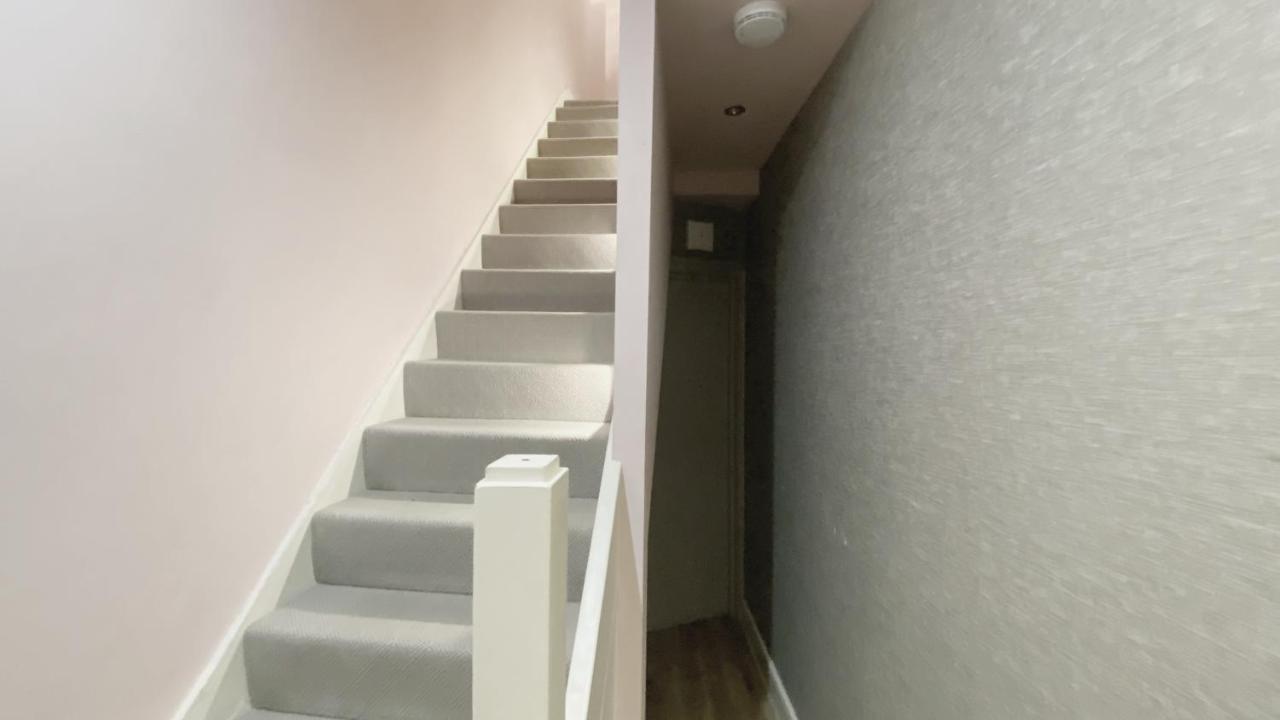 Vakantiehuis Stunning 3-bed House In Westminster *