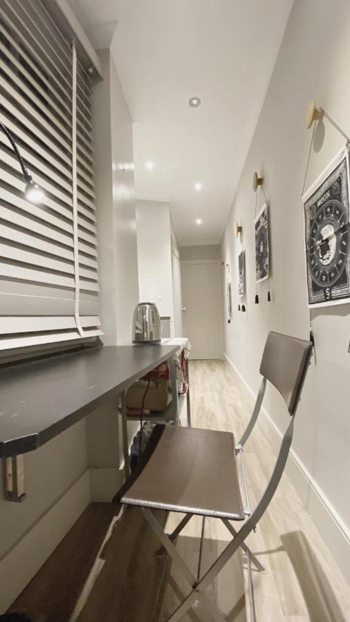 Stunning 3-bed House In Westminster Vakantiehuis Londen