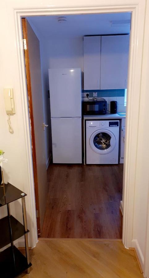 1 Bed Apartment, Peckham Rye Lejlighed *