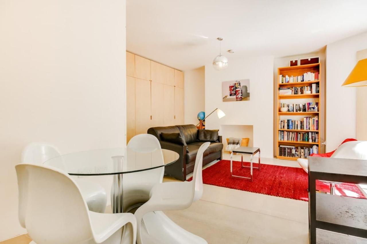 Lejlighed Stylish Bright W Private Garden *
