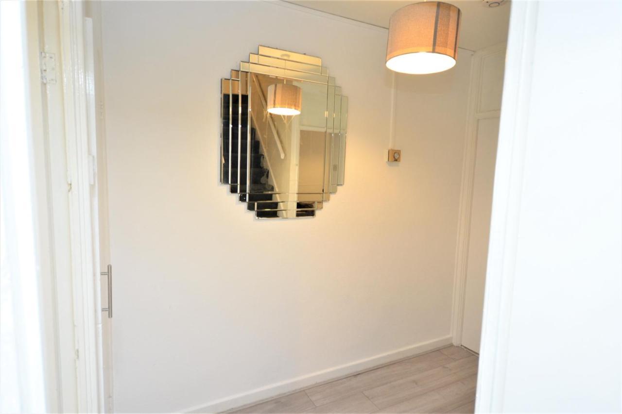 Apartment Zone 1, 3bedroom Maisonette With A View