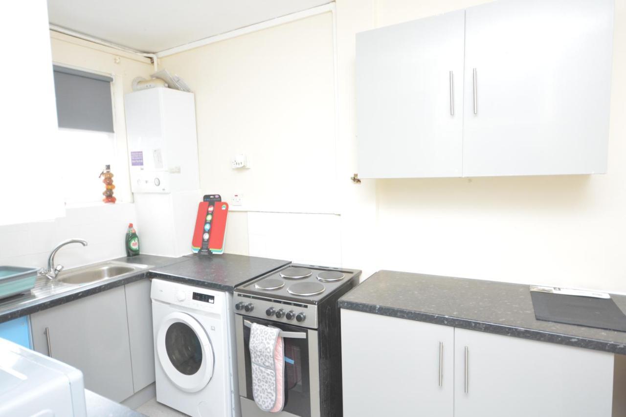 Apartment Zone 1, 3bedroom Maisonette With A View London