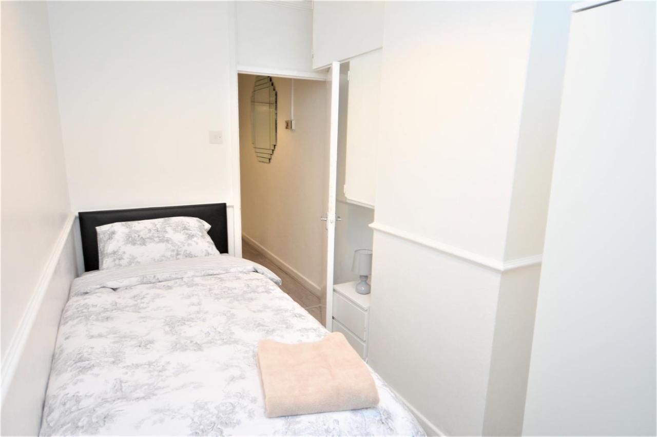 Zone 1, 3bedroom Maisonette With A View London