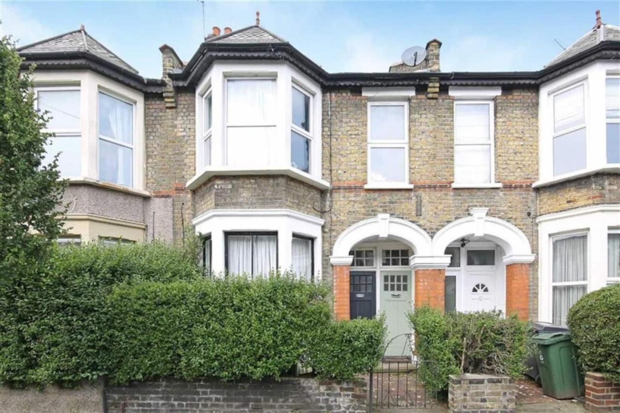 Vakantiehuis Rustic Garden House In The Heart Of East Londen