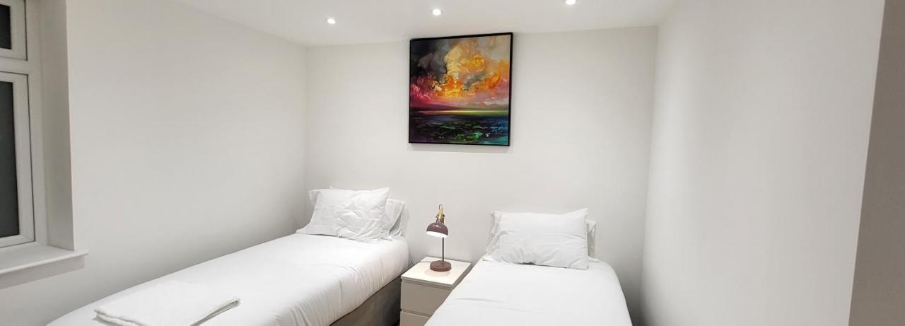 Garland Stylish 1 In Greater Apartment