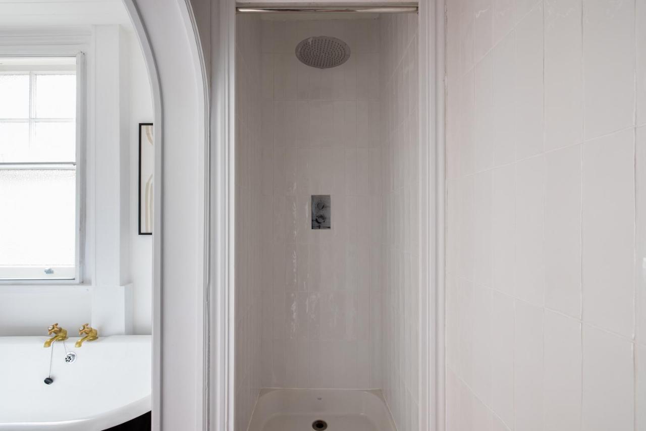 The Bridge Escape - Stylish 2bdr House In The Heart Of Lejlighed London
