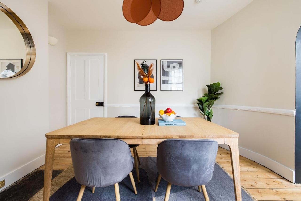 Lejlighed The Bridge Escape - Stylish 2bdr House In The Heart Of