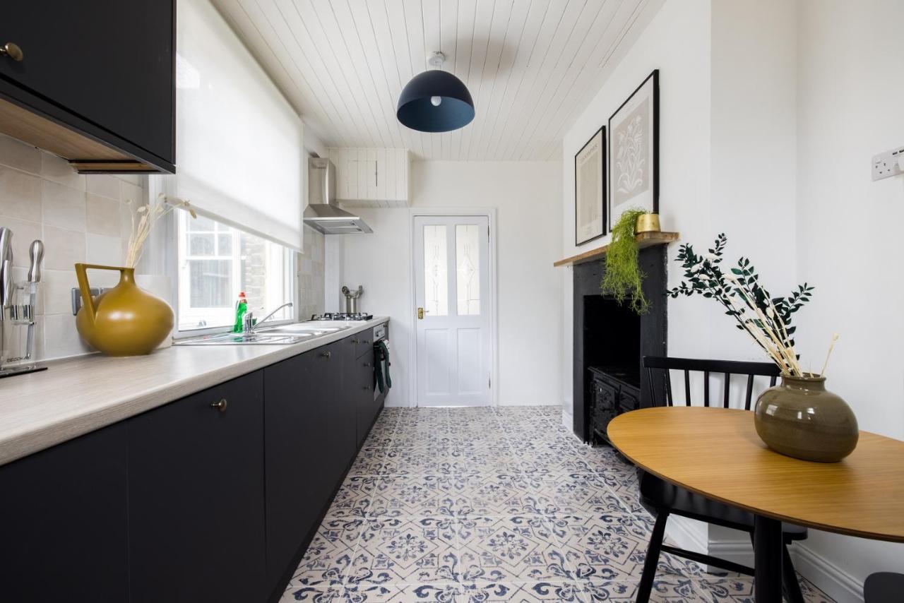 The Bridge Escape - Stylish 2bdr House In The Heart Of Lejlighed London