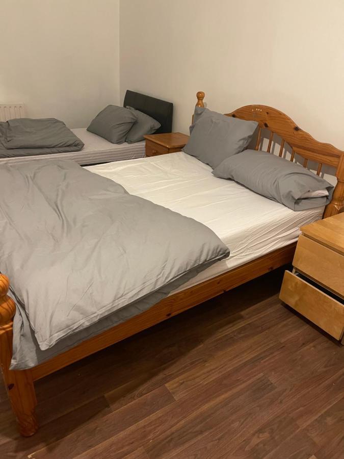 Rum i privatbostad Double Room London Wembley For Rent *