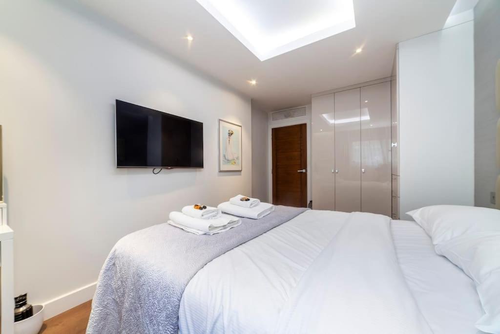Chic Modern 1bdr Between Battersea And Chelsea Appartement *