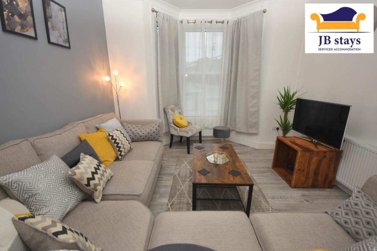 Jb Greenwich, 3 Bed House,ideal For Contractors And Family Casa vacanze Londra