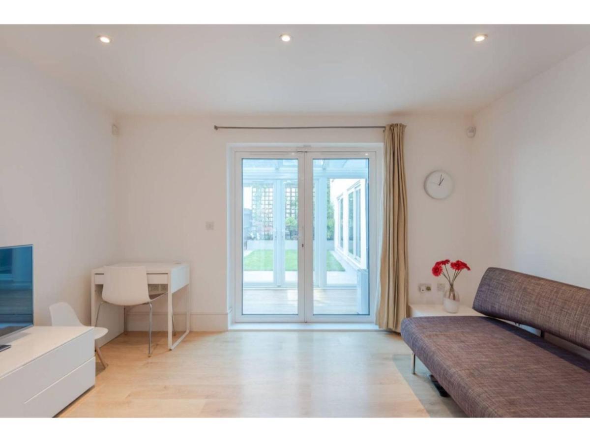 Pass The Keys - King's Cross Modern Flat With Sunny Garden Leilighet London
