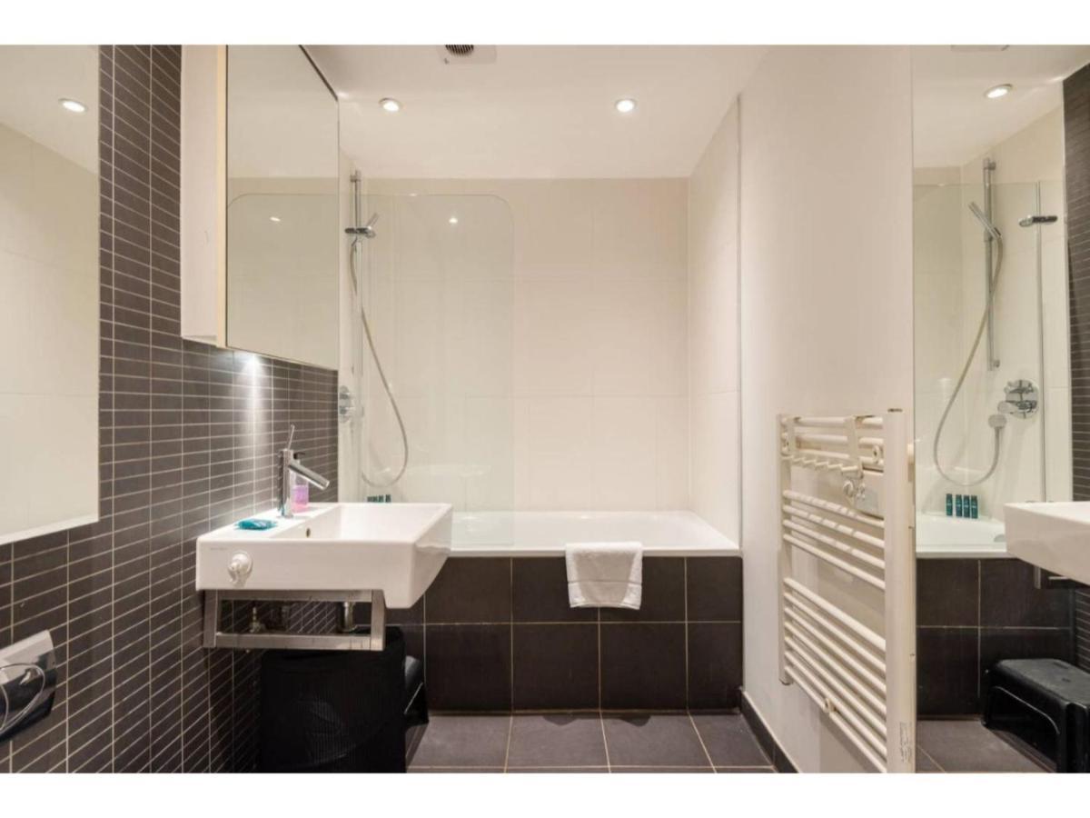 Pass The Keys - King's Cross Modern Flat With Sunny Garden *