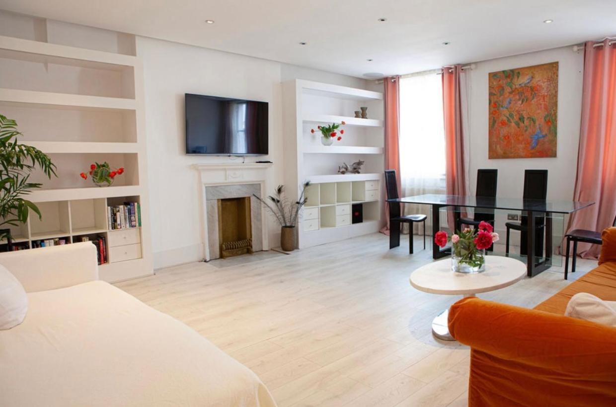 Luxurious In Marylebone, Londra