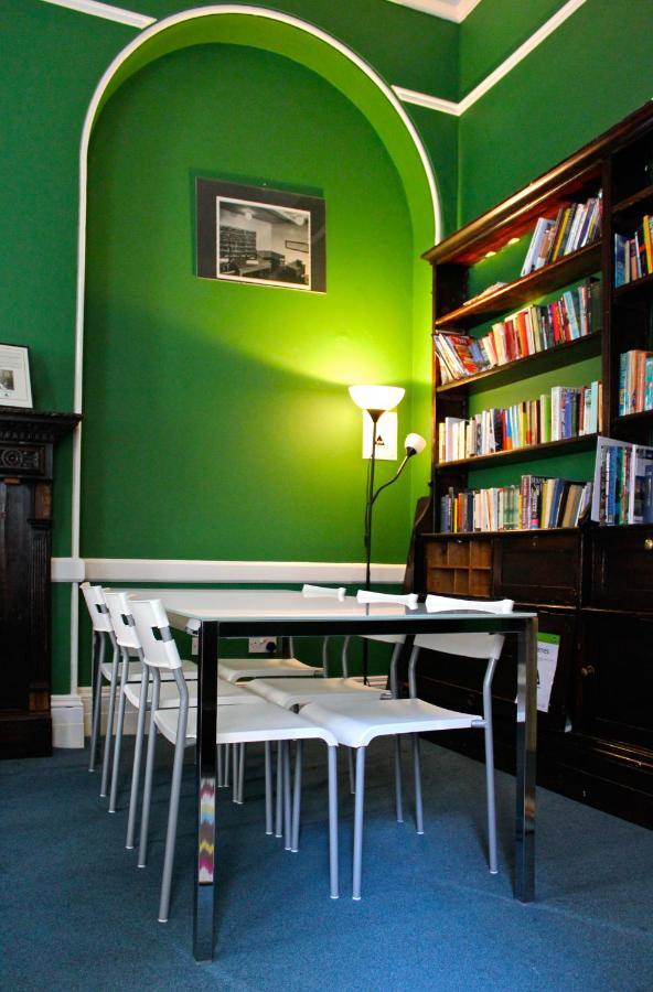 Yha London St Paul'S Hostel London