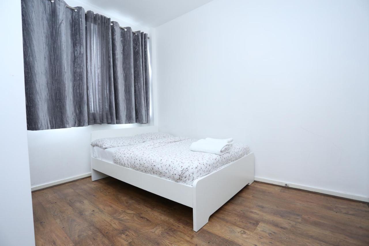 Appartamento Gorgeous 2 Bedroom 2 Bathroom Woolwich *