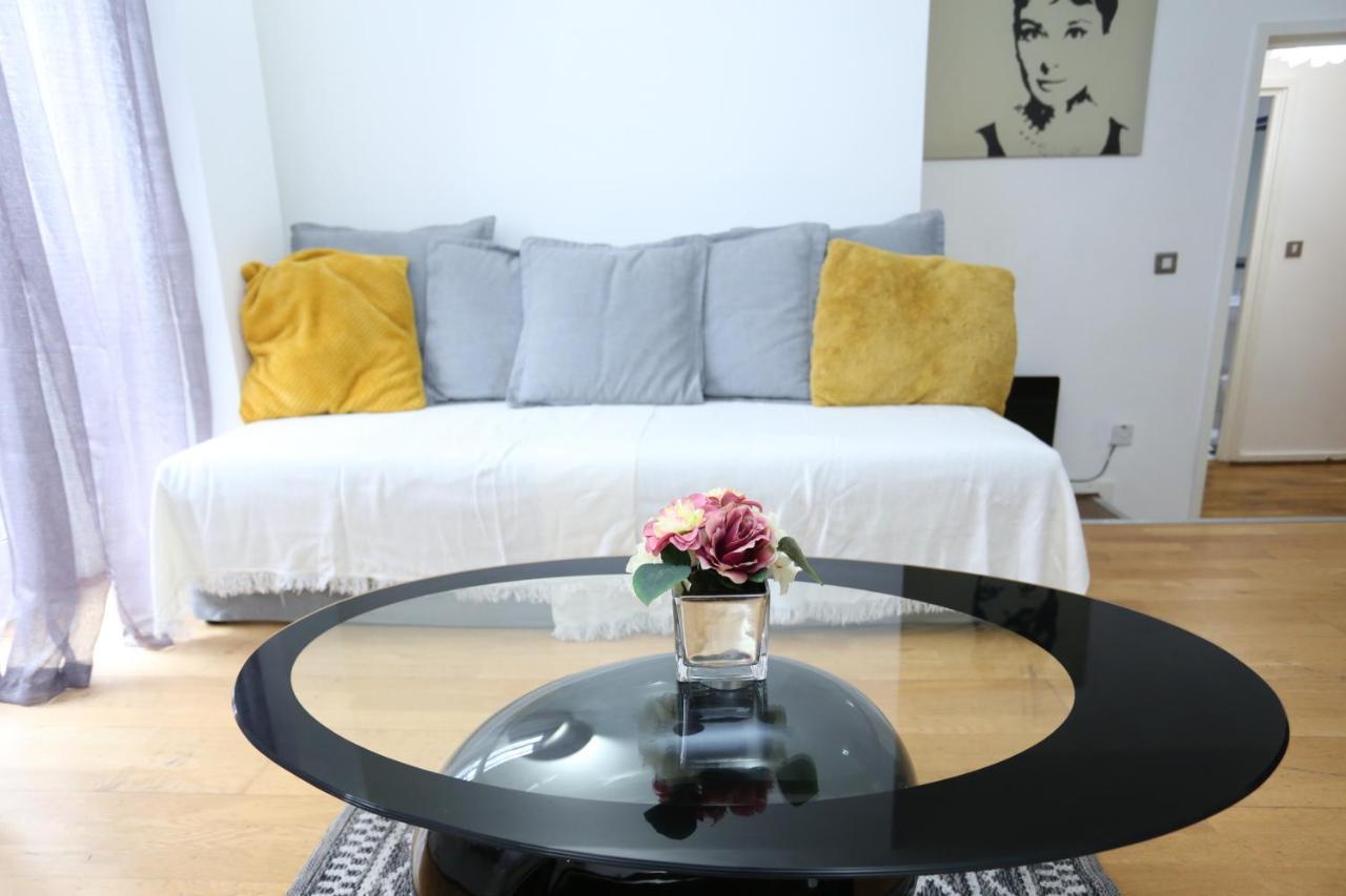 Appartement Gorgeous 2 Bedroom 2 Bathroom Woolwich