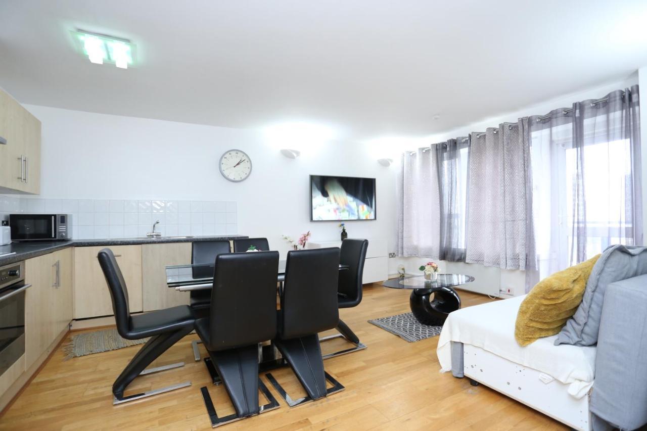 Appartement Gorgeous 2 Bedroom 2 Bathroom Woolwich Londen