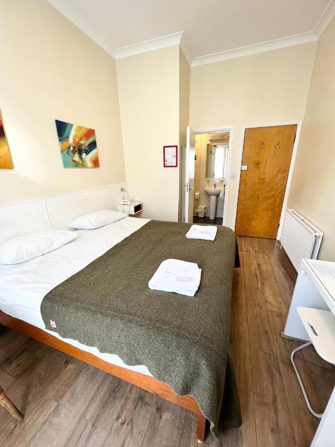 Melbourne House Hotell