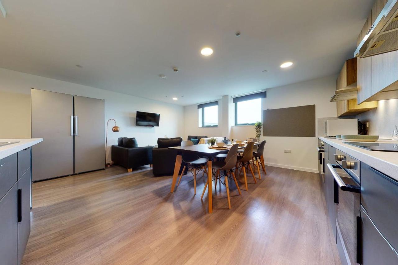 Apartment For Students Only Private Bedrooms With Shared Kitchen, And At Canvas Walthamstow In