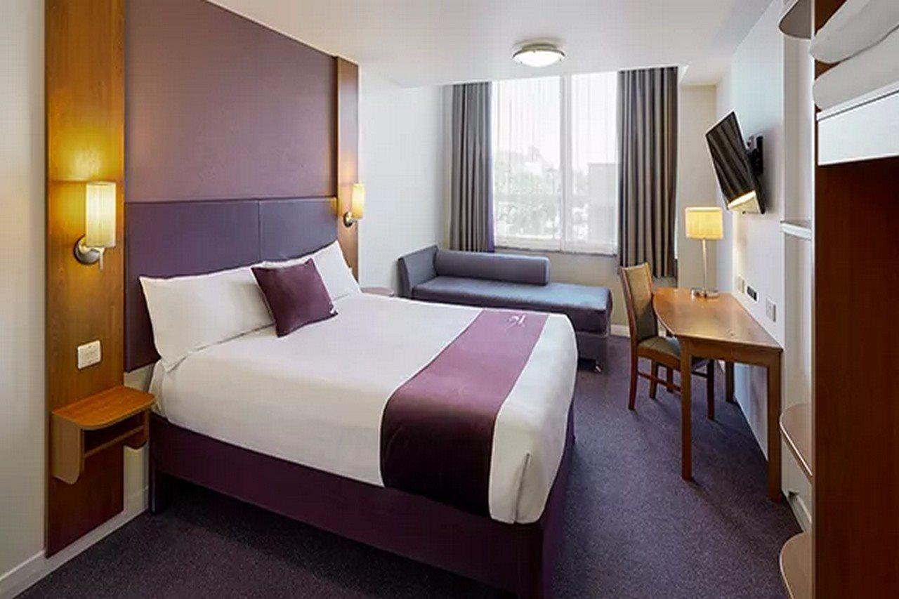 Premier Southwark London