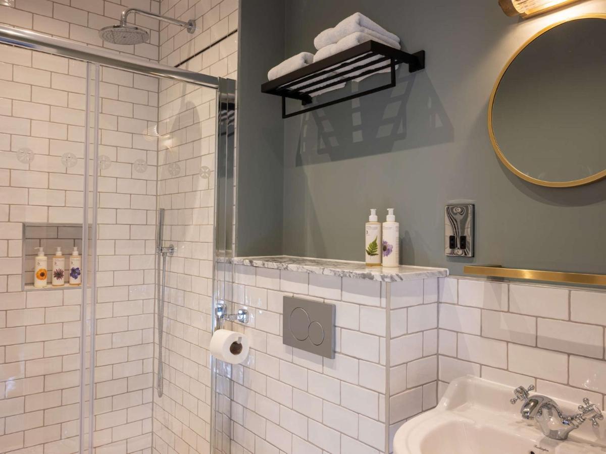 Spread Eagle Hotel London