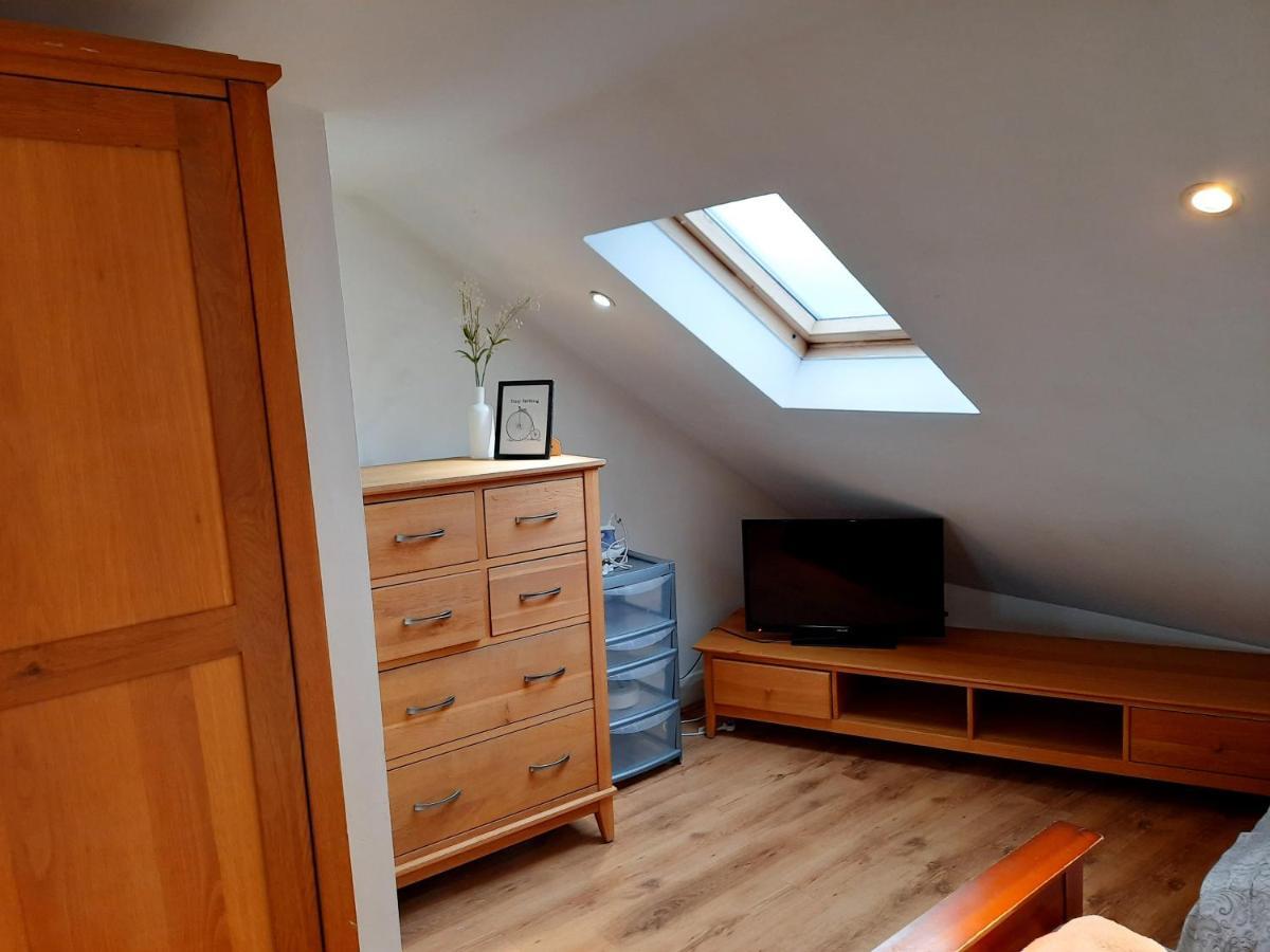 Boundary Road, 1 Bedroom & 2 Bedroom Flats *