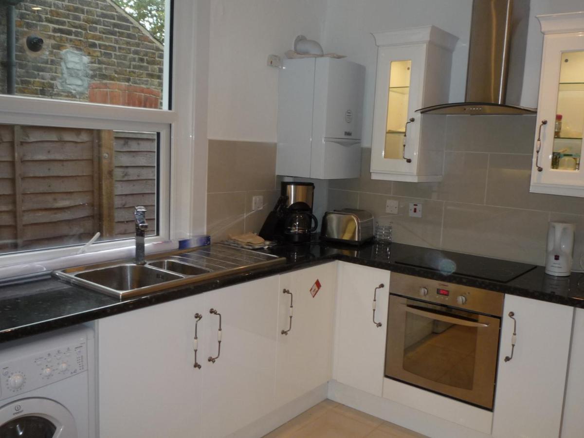 Boundary Road, 1 Bedroom & 2 Bedroom Flats Londra