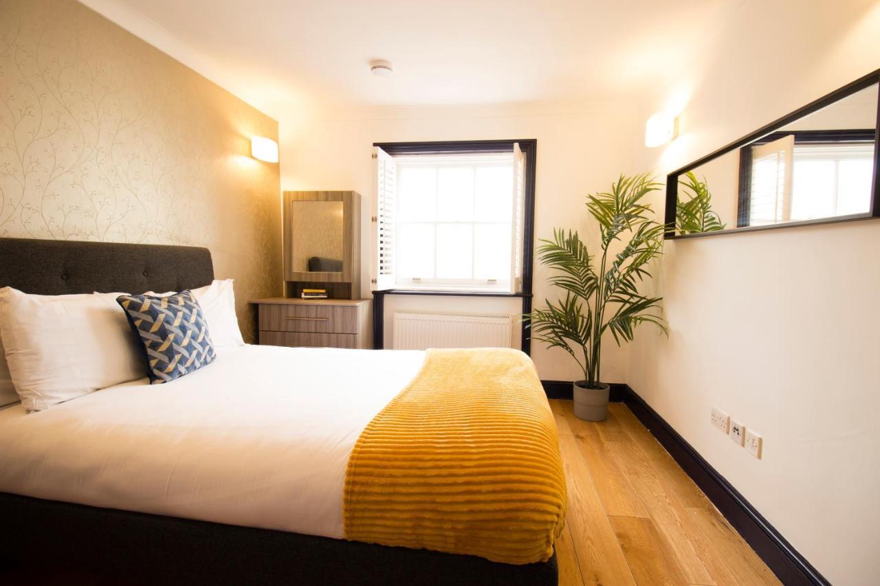Thames Residences Hyde Park *