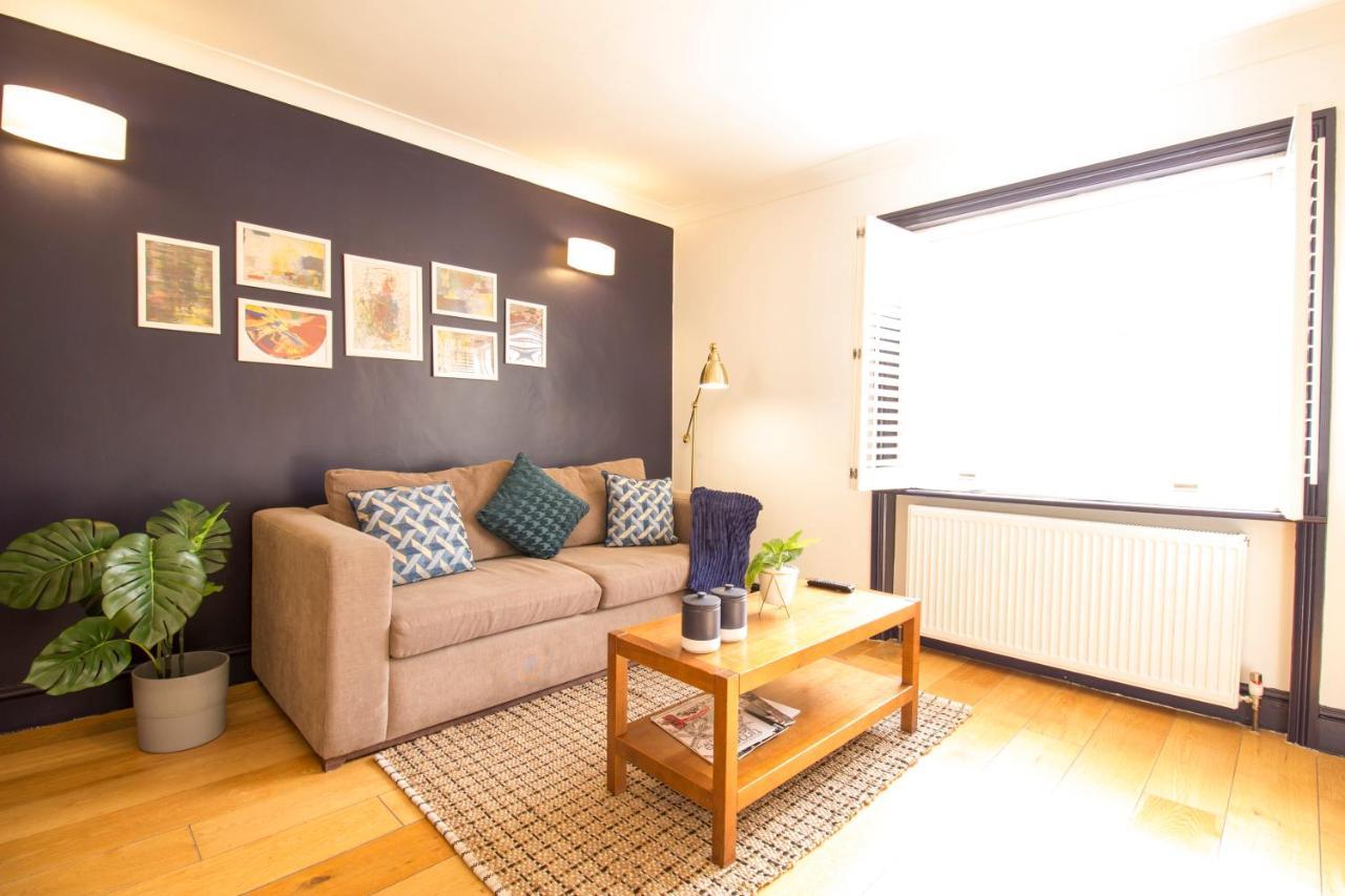 Thames Residences Hyde Park * London