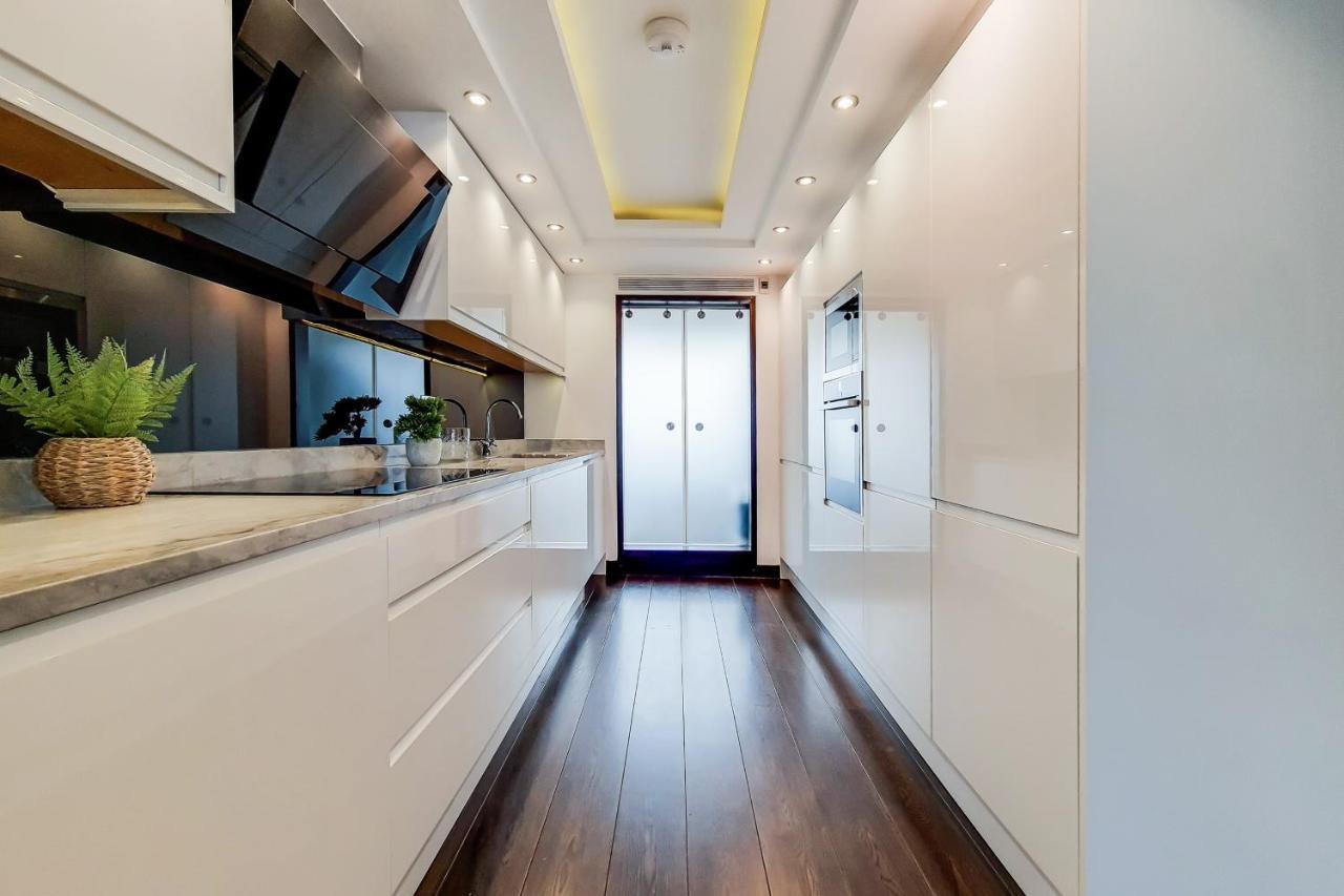 The George Boutique Apartment *