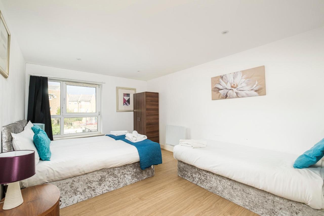 Apartment Canary Wharf/docklands/excel Spacious Apt E14 *