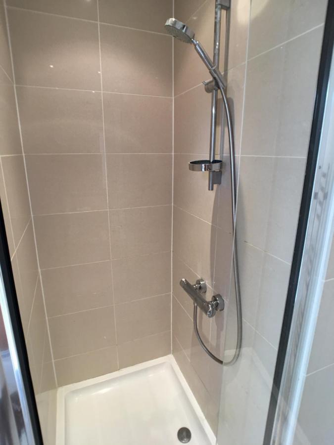 Lejlighed Luxury 2 Bed Penthouse Near Station *