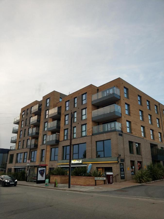 Leilighet Newly Built Luxury 2 Bed Apartment!!! London