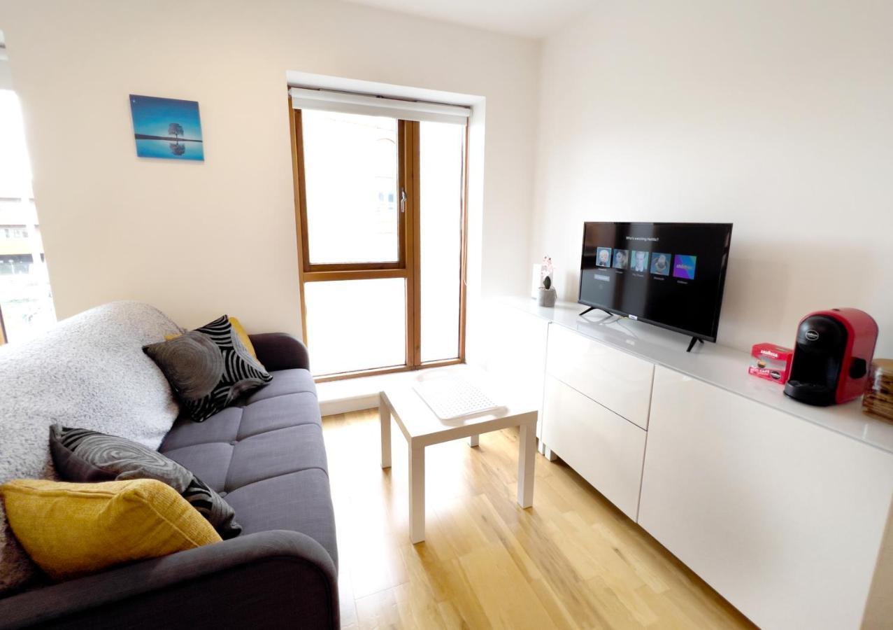 Lovely 1 Bedroom In South East Appartamento