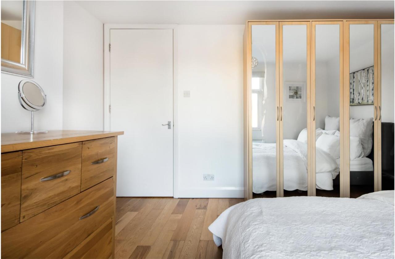 Fabulous East Finchley * London