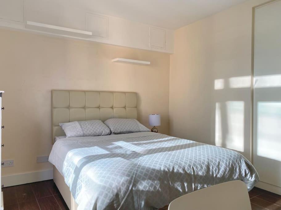 Luxury Apart Bridge Apartment London