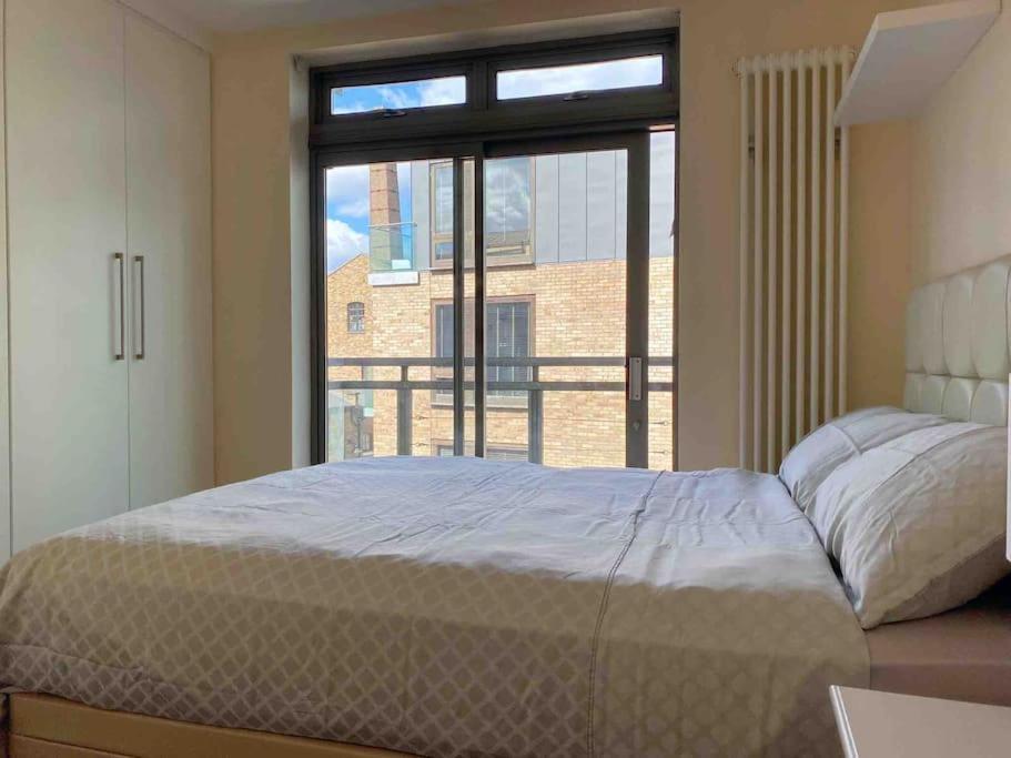 Apartment Luxury Apart Bridge London